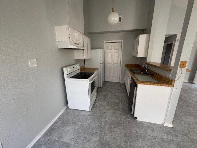 Foto del edificio - 5413 Diane Ct