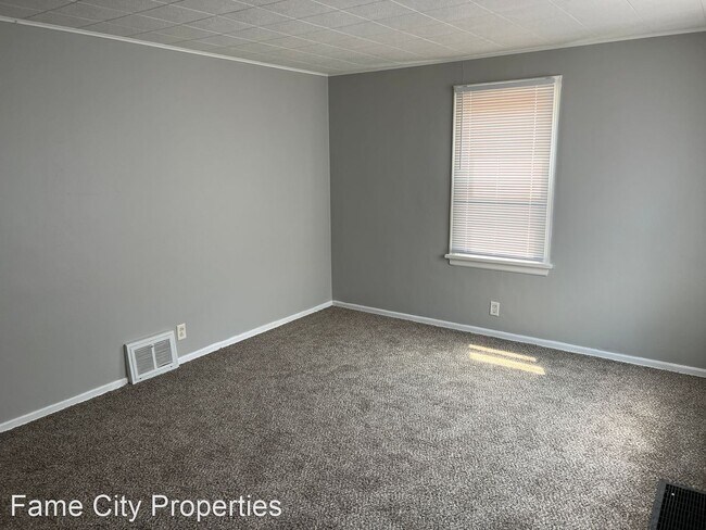 Foto del edificio - 3 br, 1 bath House - 2622 Harmont Ave NE