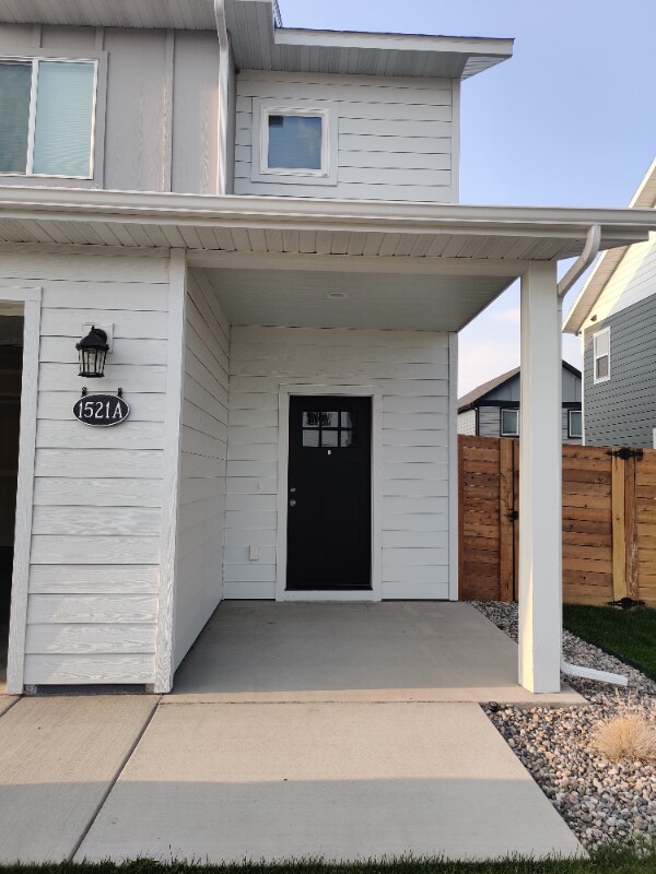 Building Photo - 1521 Butler Creek Ave