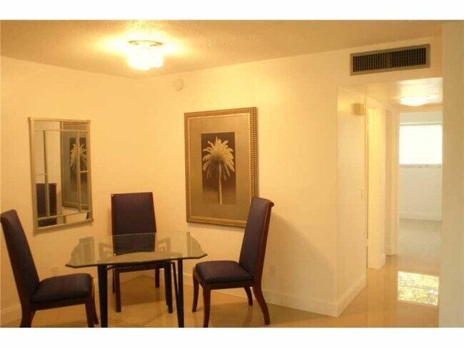 Foto del edificio - 2451 SW 82nd Ave