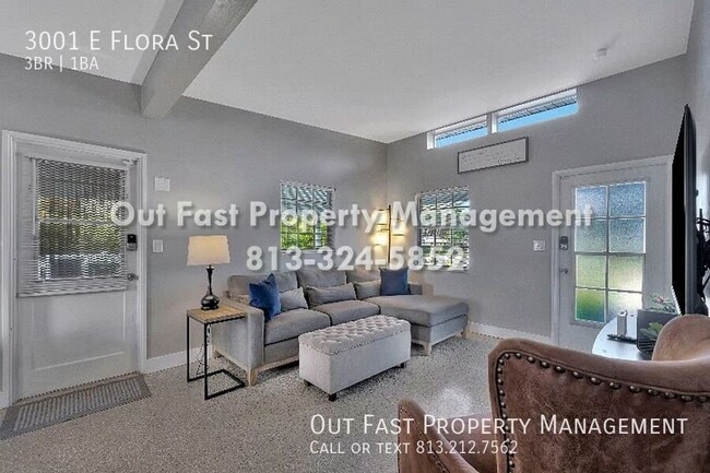 Photo - 3001 E Flora St House