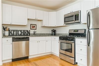 Foto del edificio - 660 Cambridge St