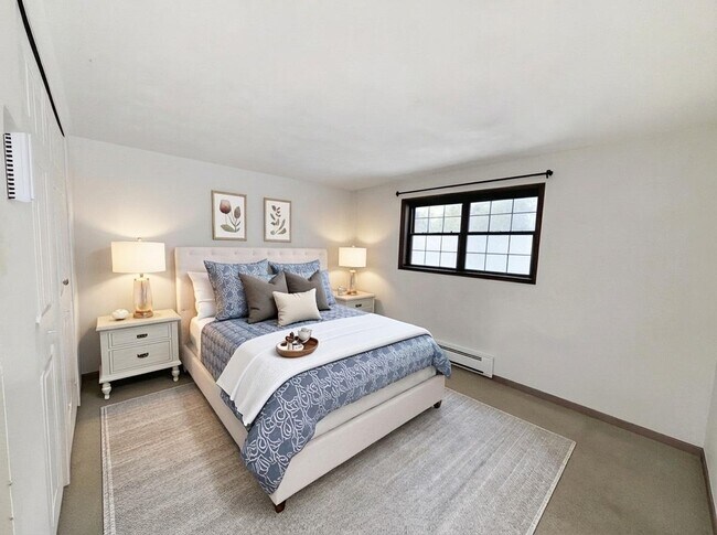 Foto del edificio - 42 Swanson Ct