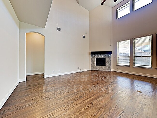 Building Photo - 4391 Argyle Ln