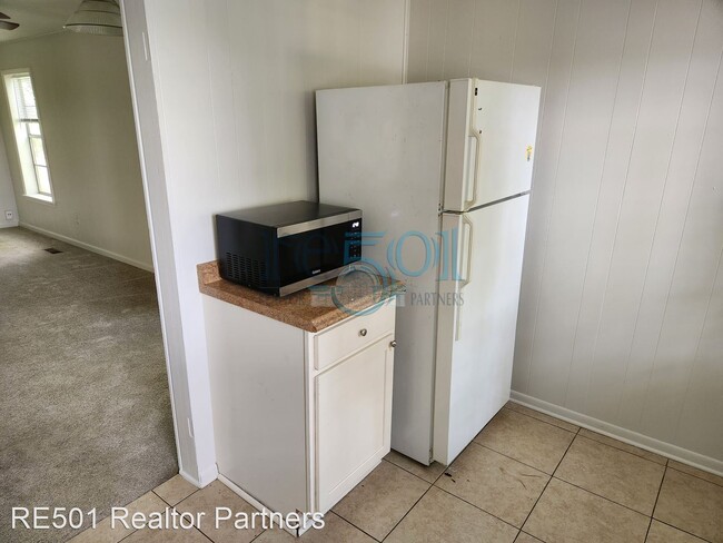 Building Photo - 1 br, 1 bath House - 1015 N Fillmore