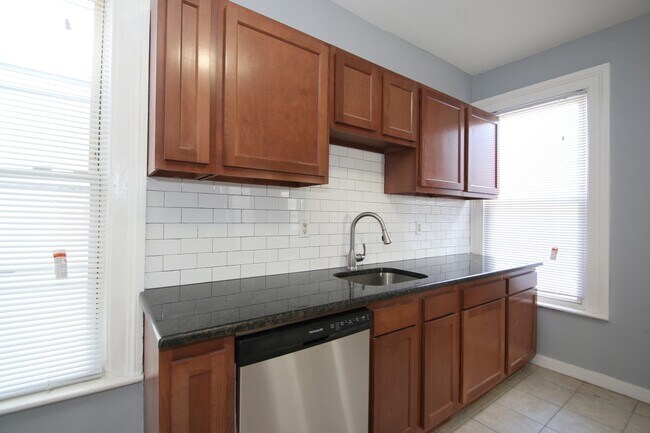 Foto del edificio - 273 Lloyd St