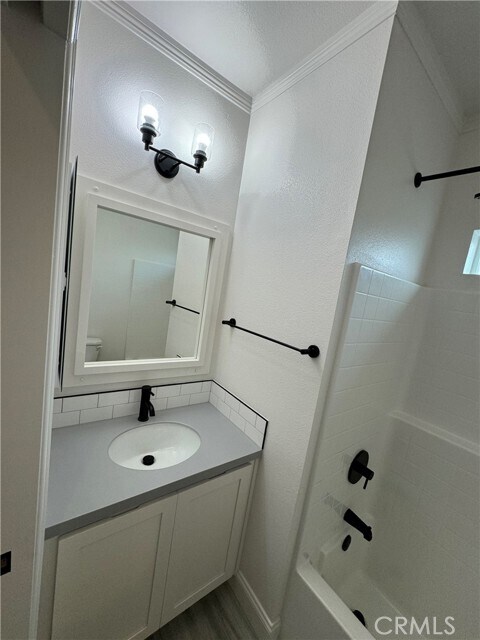 Building Photo - 2627 E La Palma Ave