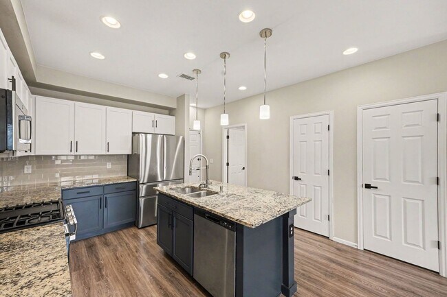 Building Photo - Modern 3BR Townhome with Attached 2-Car Garage & Resort-Style Community