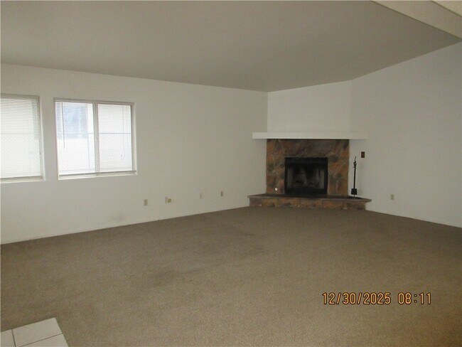 Foto del edificio - 2824 Simms Ave