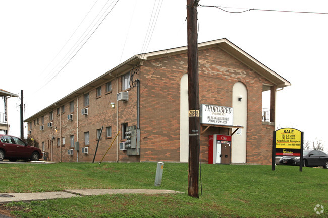 Saddlebrook Apts - Thorobred Apartments