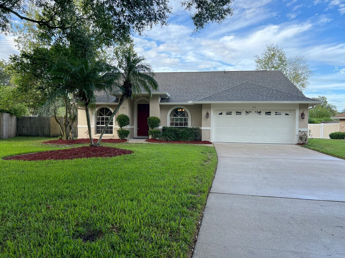Foto principal - 345 Silver Pine Dr