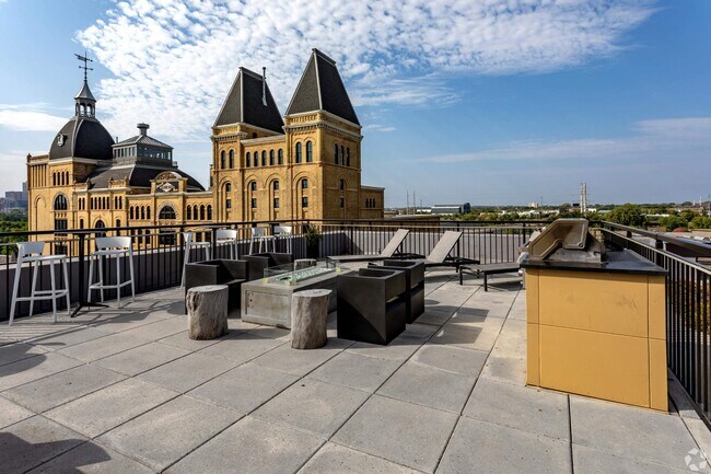 Foto del edificio - N&E