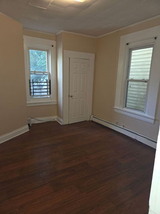 Photo - Apartment for Rent – 239 N 5th St, Newark, NJ.