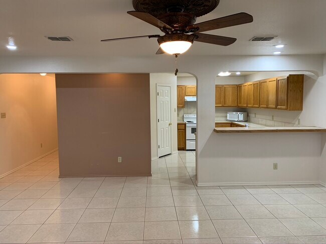 Building Photo - 100 Ramon Cardenas Dr