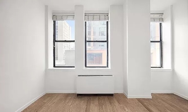Building Photo - 150 Nassau St