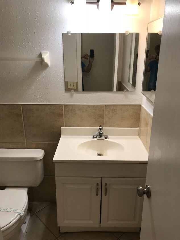 Foto principal - 931 Beau Ct