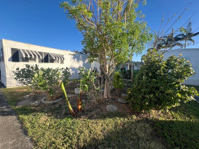 Foto del edificio - 21 Ruthmary Ave