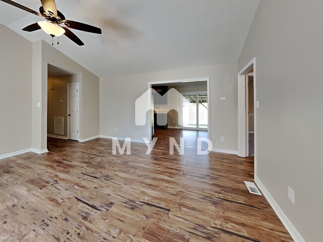 Building Photo - 3 br, 2 bath House - 157 Rock Island Dr