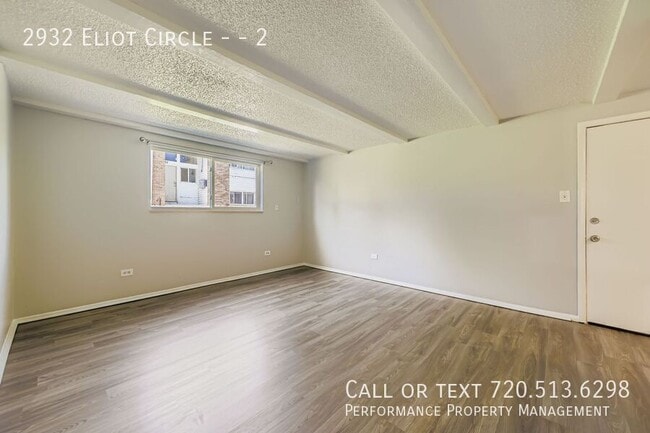 Foto del edificio - 2932 Eliot Cir