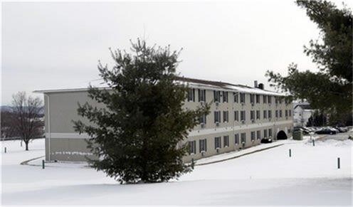 Foto del edificio - 211 Red School Ln