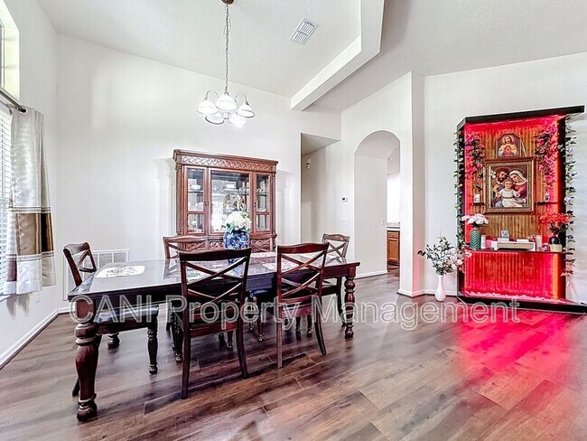 Foto del edificio - 3104 Conrad Ct