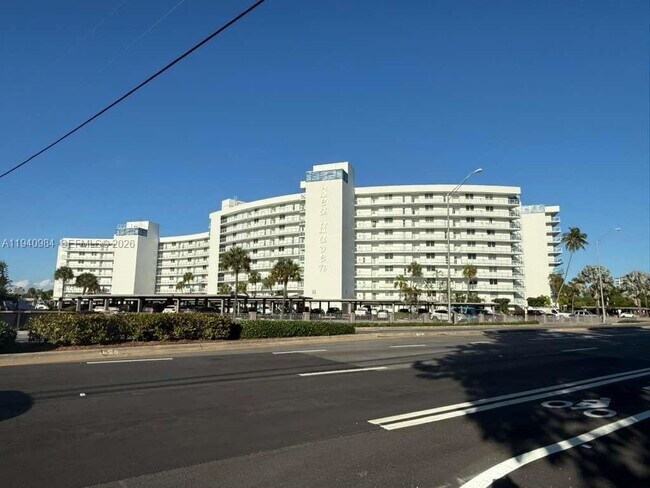 Foto del edificio - 2731 NE 14th Street Causeway