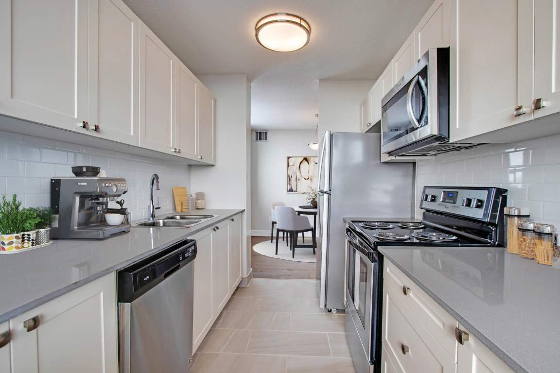 Primary Photo - Windjammer Apartments I & II