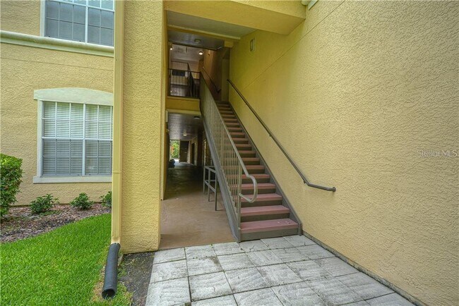 Foto del edificio - 5125 Palm Springs Blvd