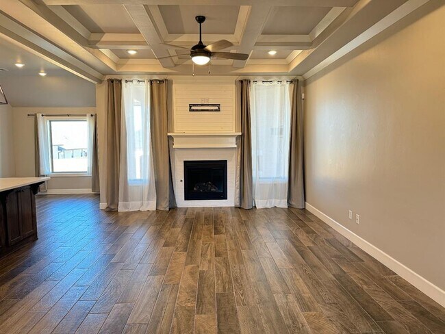 Foto del edificio - 4305 NW 156th Pl