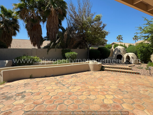 Foto del edificio - 4 BEDROOM CHANDLER PROPERTY!!