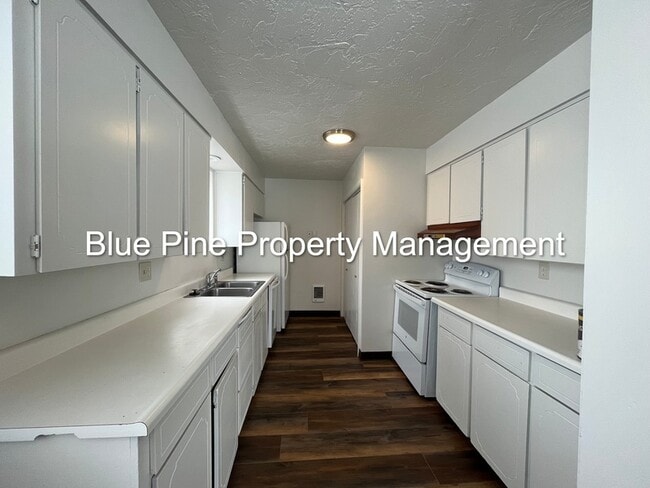 Building Photo - 351 East 15th Street