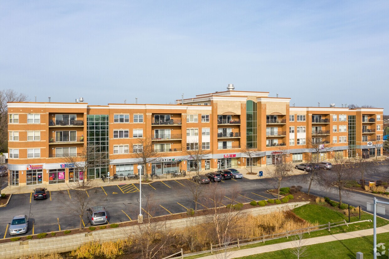 Primary Photo - Tinley Pointe