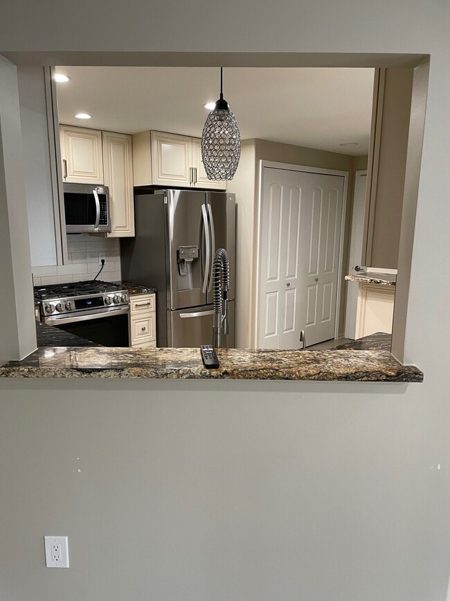 26101 Village Unit 206, Beachwood, OH 44122 Condo for Rent in