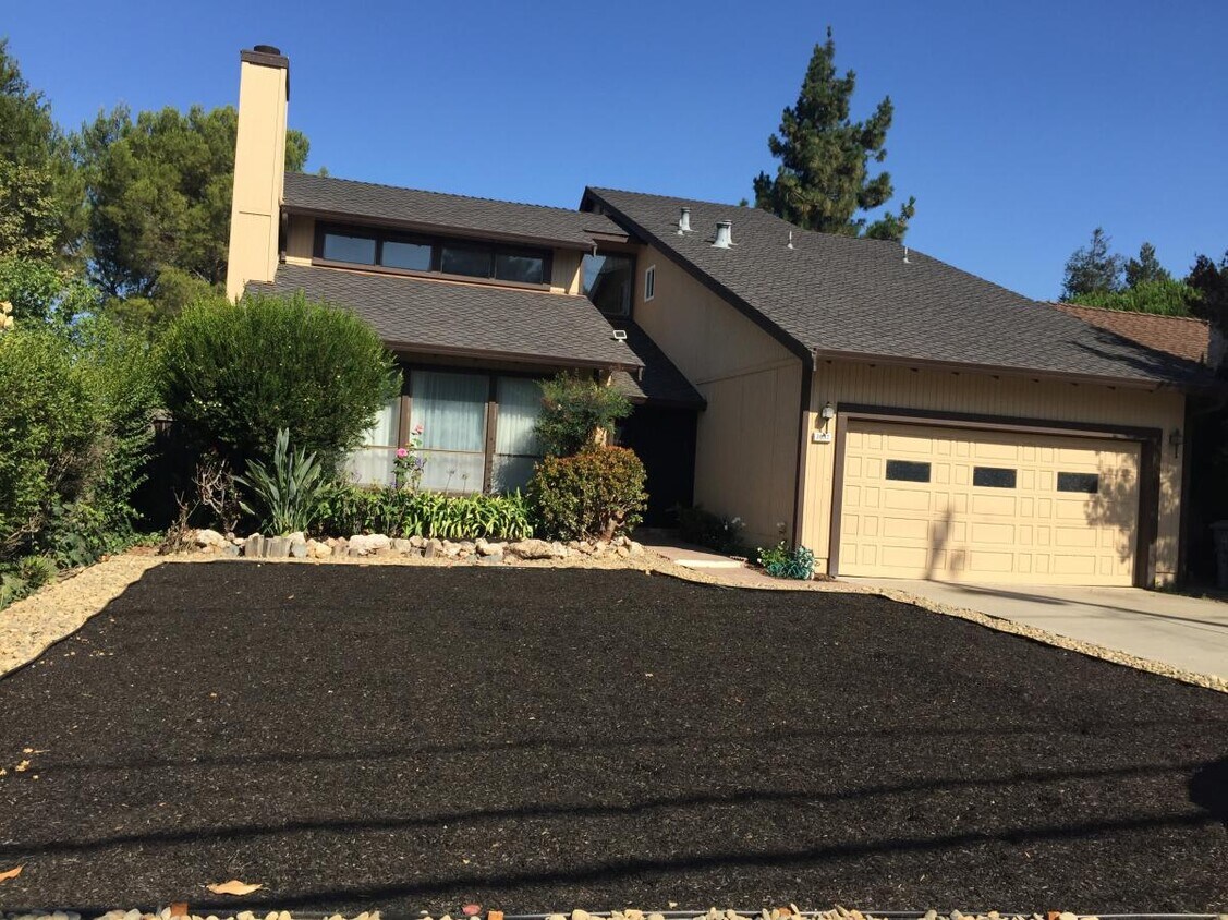 Foto principal - 3637 Beard Rd