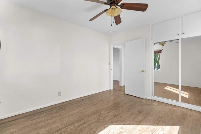 Building Photo - 330 W Alameda