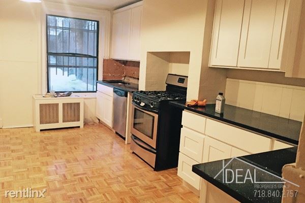 Foto principal - 348 9th St