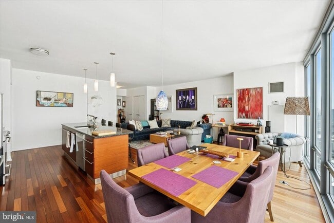 Foto del edificio - 2101 Market St