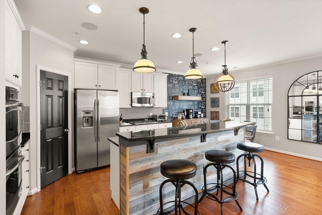 Photo - 9502 Lee Ct House