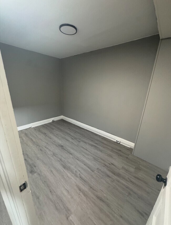 Foto del edificio - 618 N Bouldin St