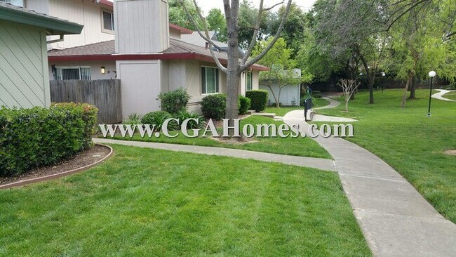 Foto del edificio - 5840 Peppermill Ct