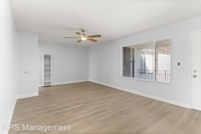 Building Photo - 2 br, 1 bath Apartment - 1050 Gaviota Aven...