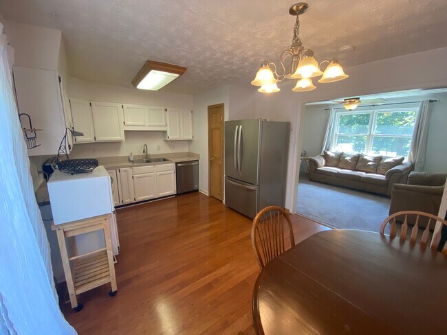 Foto del edificio - 18404 Chestnut St