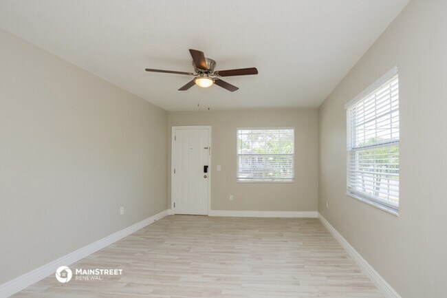 Building Photo - 1000 Magnolia Dr