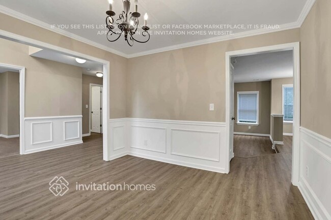 Building Photo - 4176 Kenwood Trail