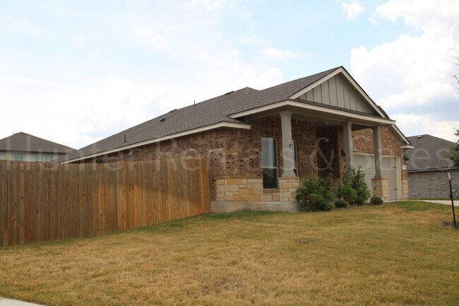 Foto del edificio - Cedarbrook Ridge Harker Heights 4 Bedroom ...
