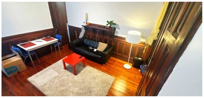 Foto del edificio - 2141 N Uber St
