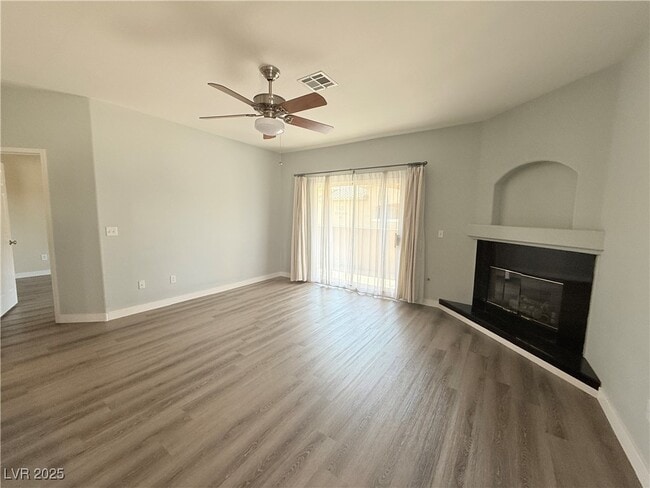 Building Photo - 1600 Cardinal Bluff Dr