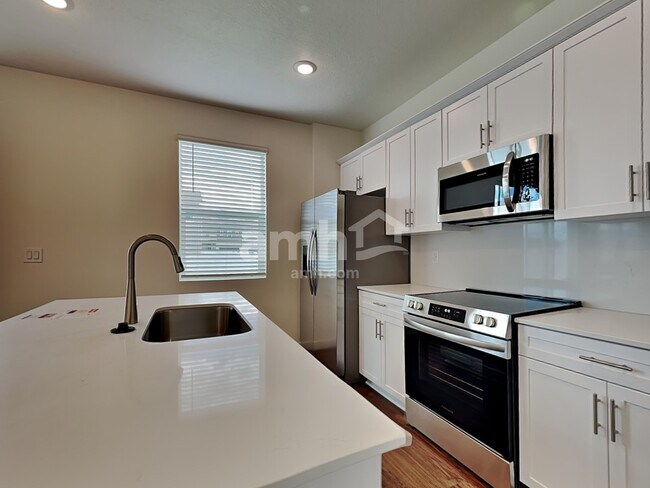 Foto del edificio - 3572 N Annabell St