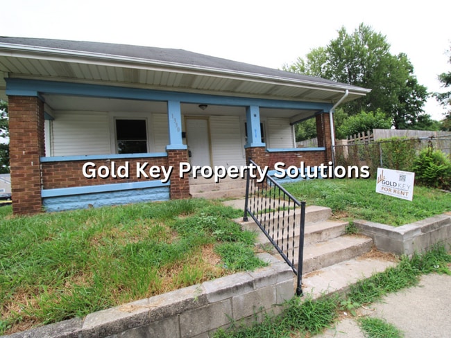 Building Photo - 3 BR 1 BA House with Garage, Central Air, ...
