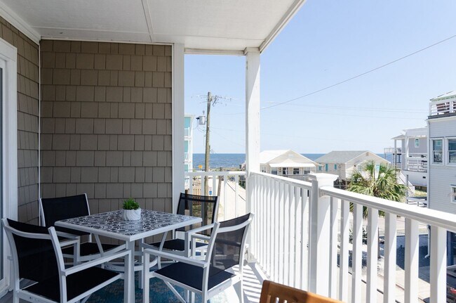 Building Photo - (C110) - 1503 Carolina Beach Avenue N, Uni...
